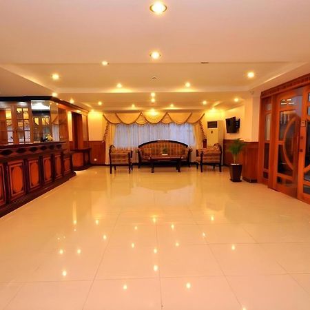 Jun Yue Hotel Phnom Penh Bagian luar foto