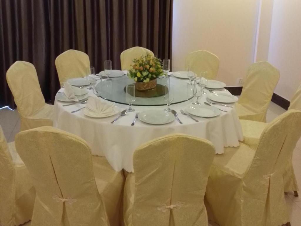 Jun Yue Hotel Phnom Penh Bagian luar foto