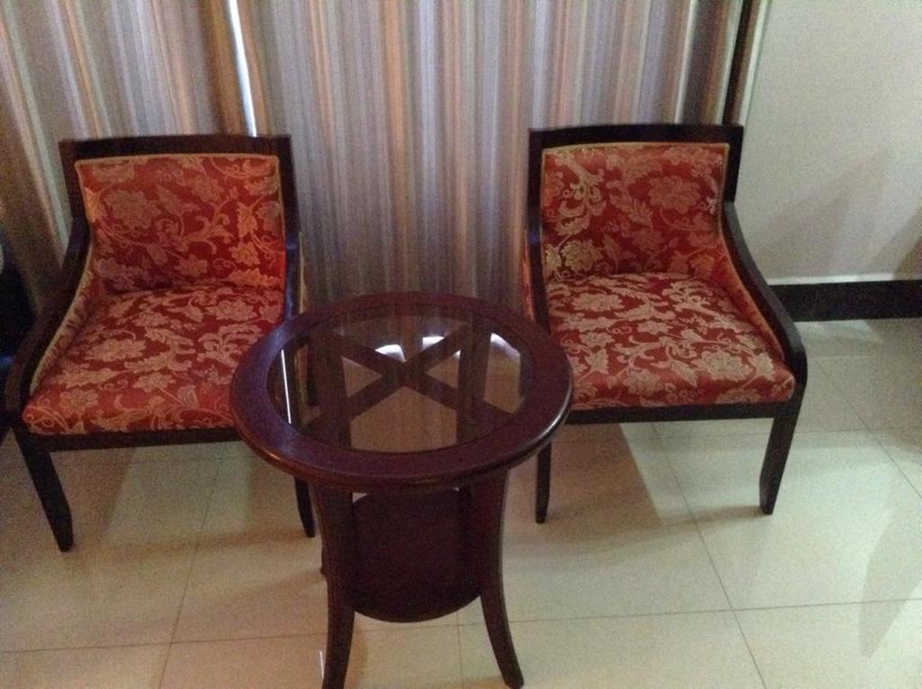 Jun Yue Hotel Phnom Penh Bagian luar foto