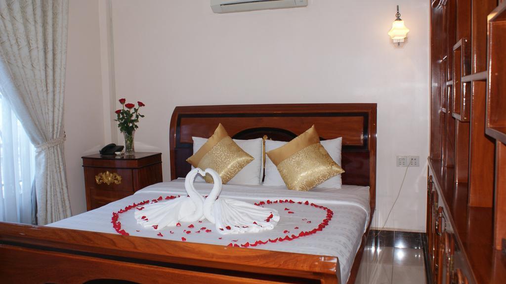Jun Yue Hotel Phnom Penh Bagian luar foto