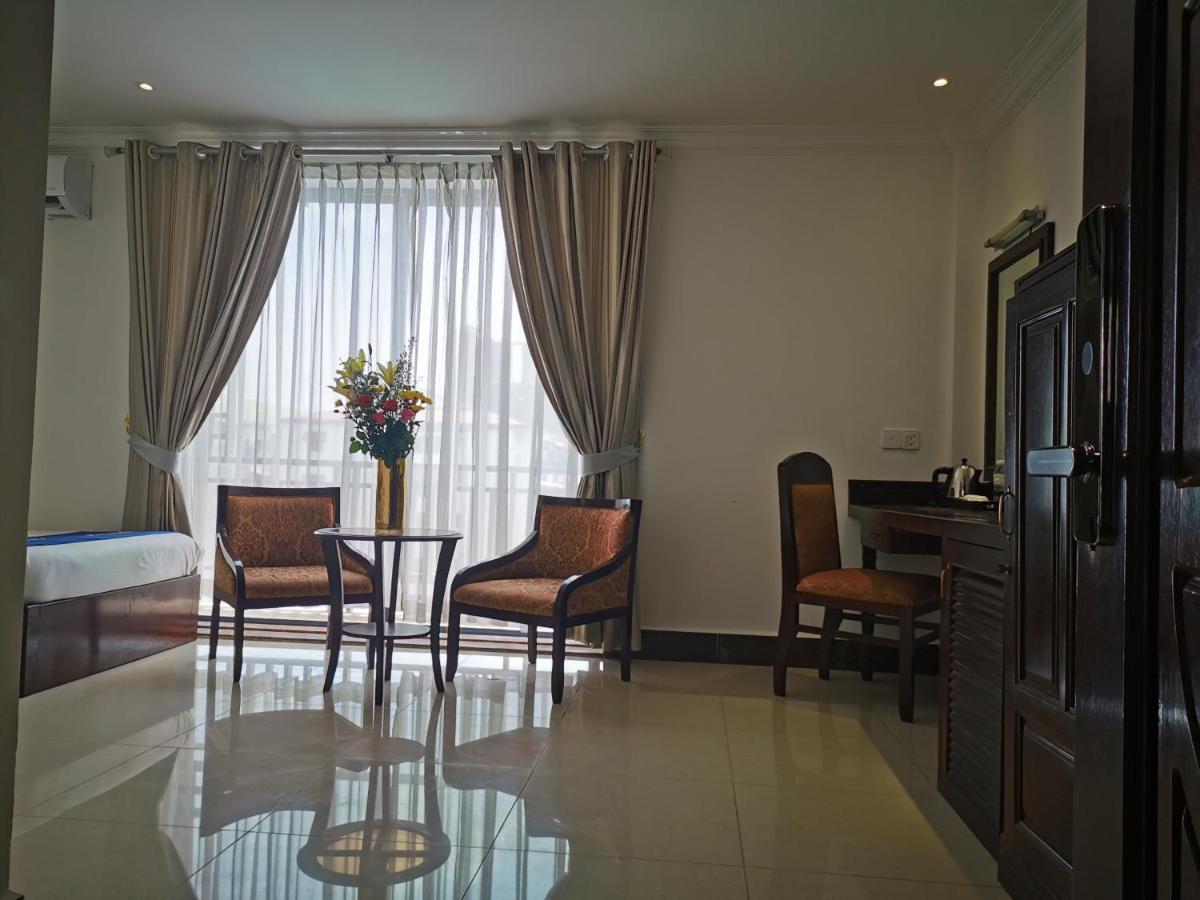 Jun Yue Hotel Phnom Penh Bagian luar foto